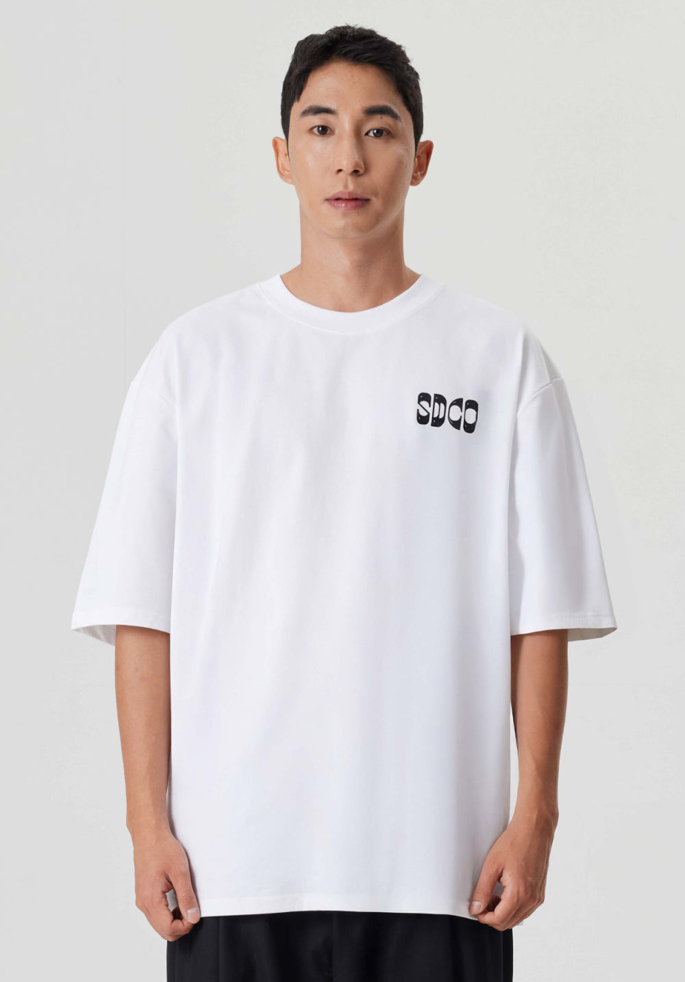 サイバー グラフィック Tシャツ ホワイト