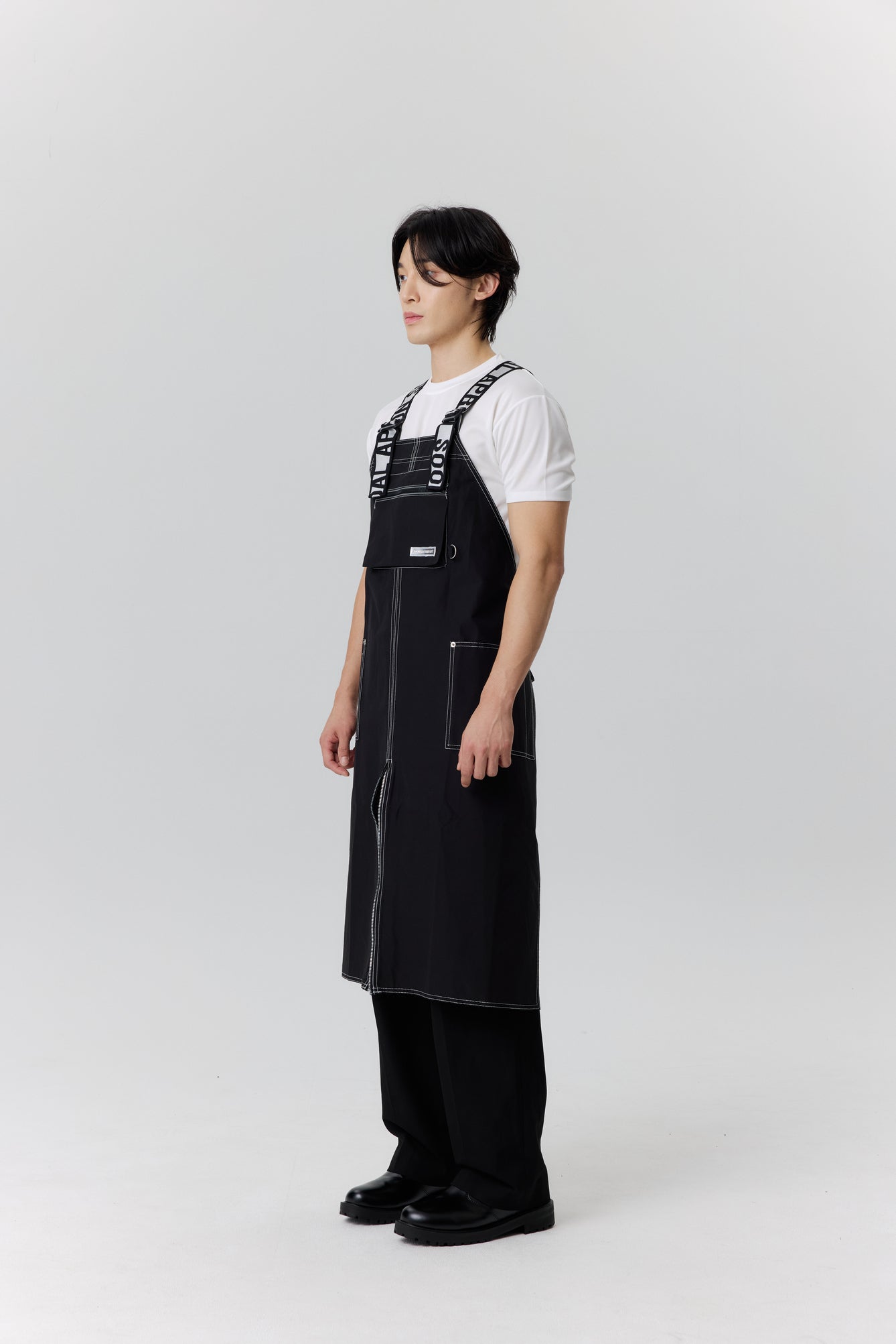 ブラックシャークグラフィックエプロン